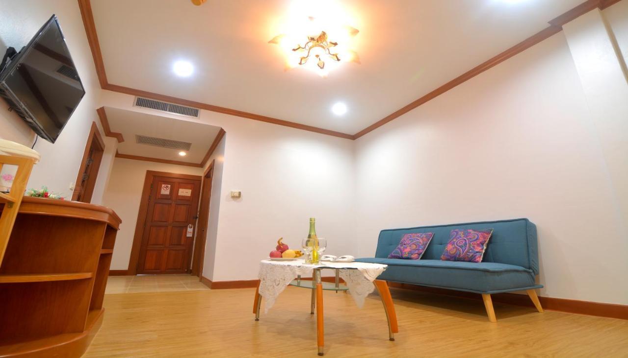 Chumphon Gardens Hotel Bagian luar foto